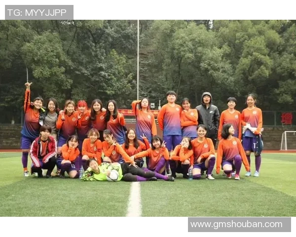 重庆足球队在足球配合排行榜中荣登第九名展现团队实力与默契